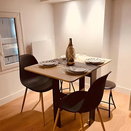 Le Gatsby Niortais - Homy Apartamento *